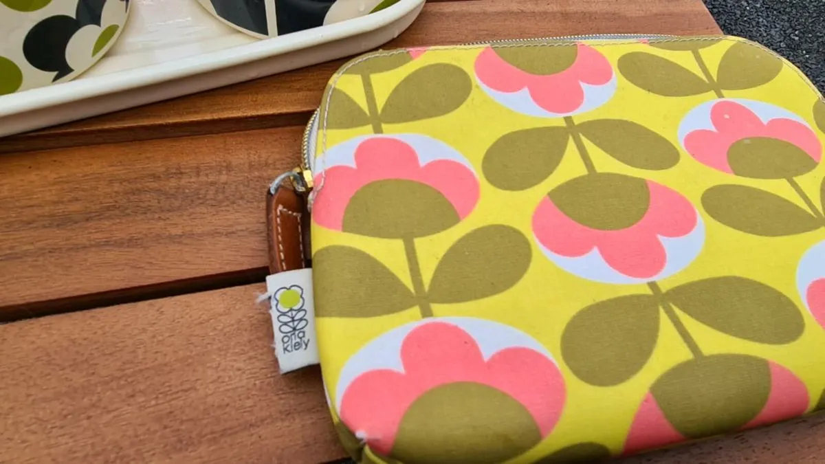 ORLA KIELY PLANTERS &COSMETIC BAG - Image 3