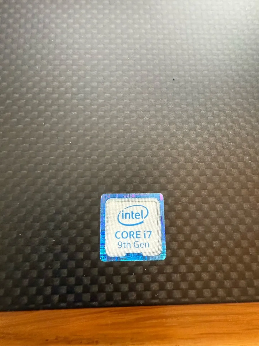 Dell XPS 15 7590 laptop - Image 3
