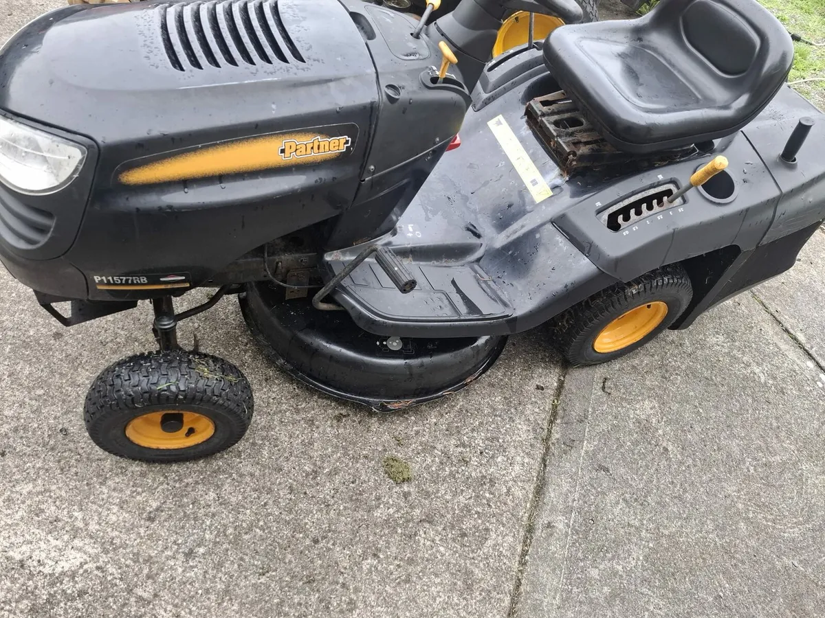 Ride on mower - Image 3