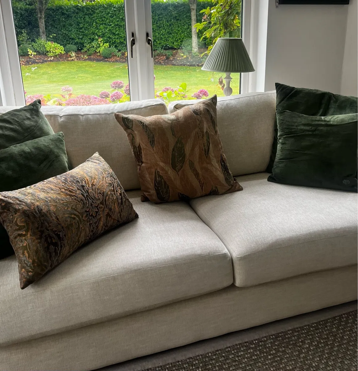 Set of 10 Paul Costello cushions - Image 2