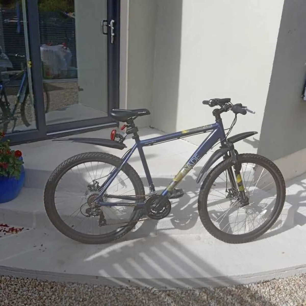 Men's Mountain Bike