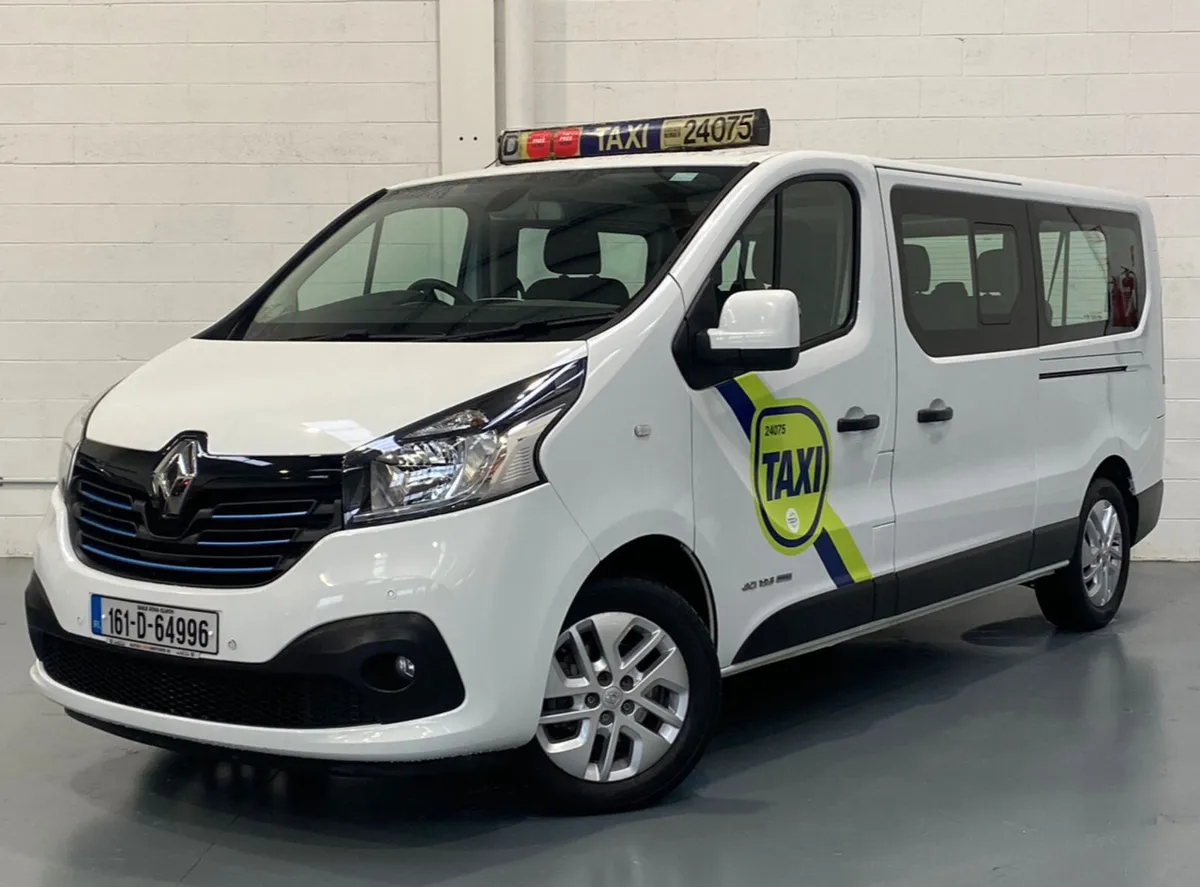 Range of 8 Seater Taxis Available for Rent
