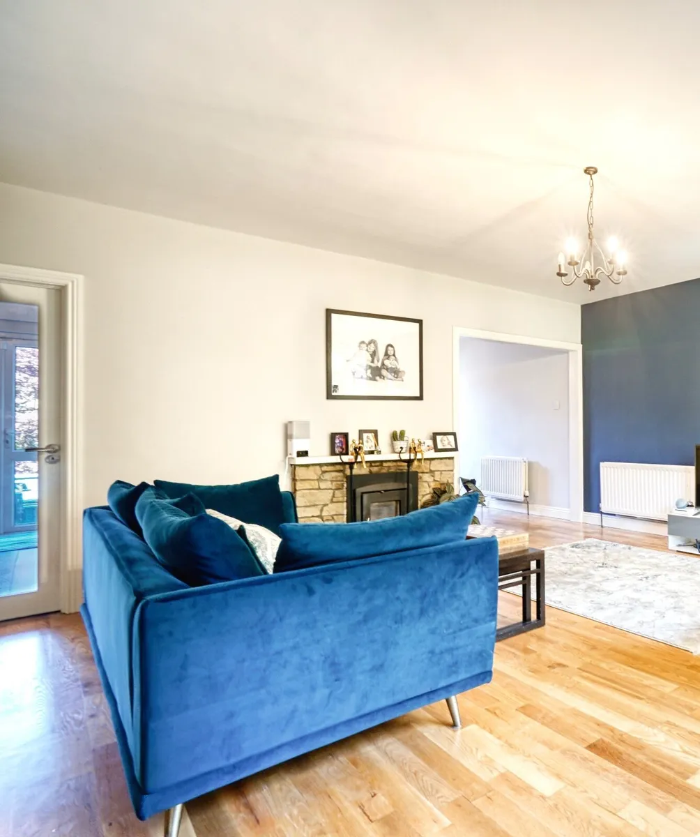 3 Seater Sofa - Image 3