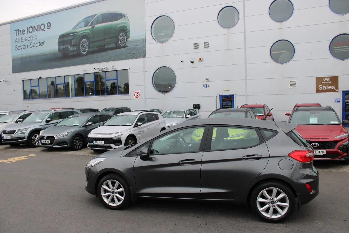Ford Fiesta 2019 - Image 2