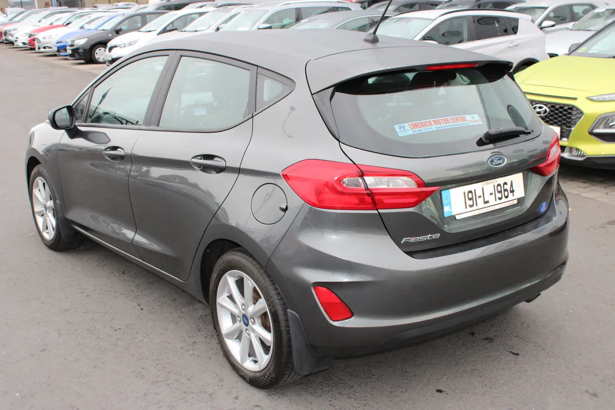 Ford Fiesta 2019 - Image 3