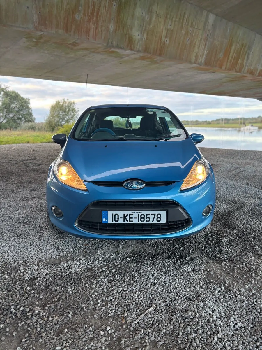 Ford Fiesta Blue - Image 2