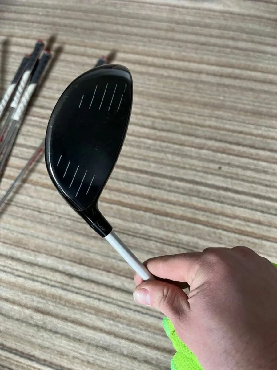 Mizuno St-z 220 Driver 10.5 - Image 3