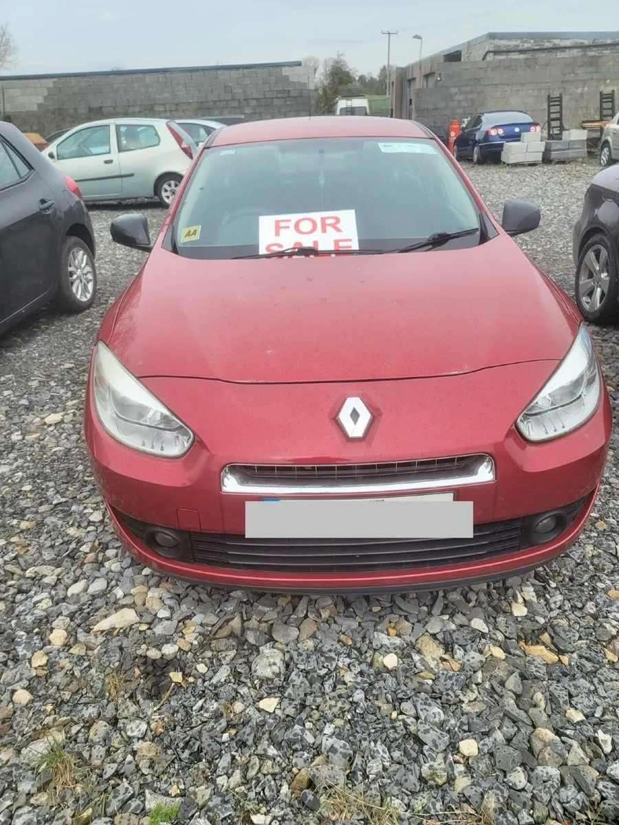 Renault Fluence 2011 - Image 1