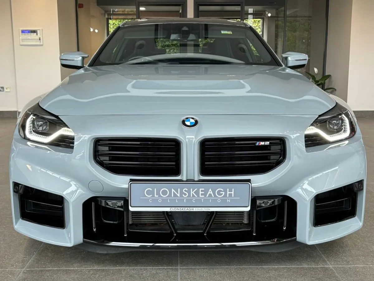 BMW M2 TRACK PACK, CARBON BUCKET SEATS - Image 2