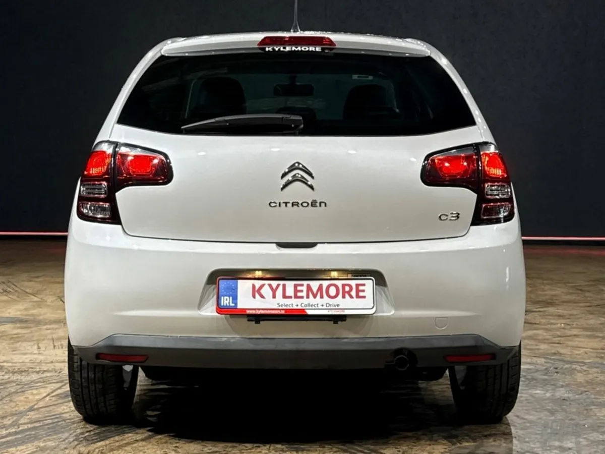 Citroen C3 AUTOMATIC 1.2L PETROL - FULL BLACK LEAT - Image 4