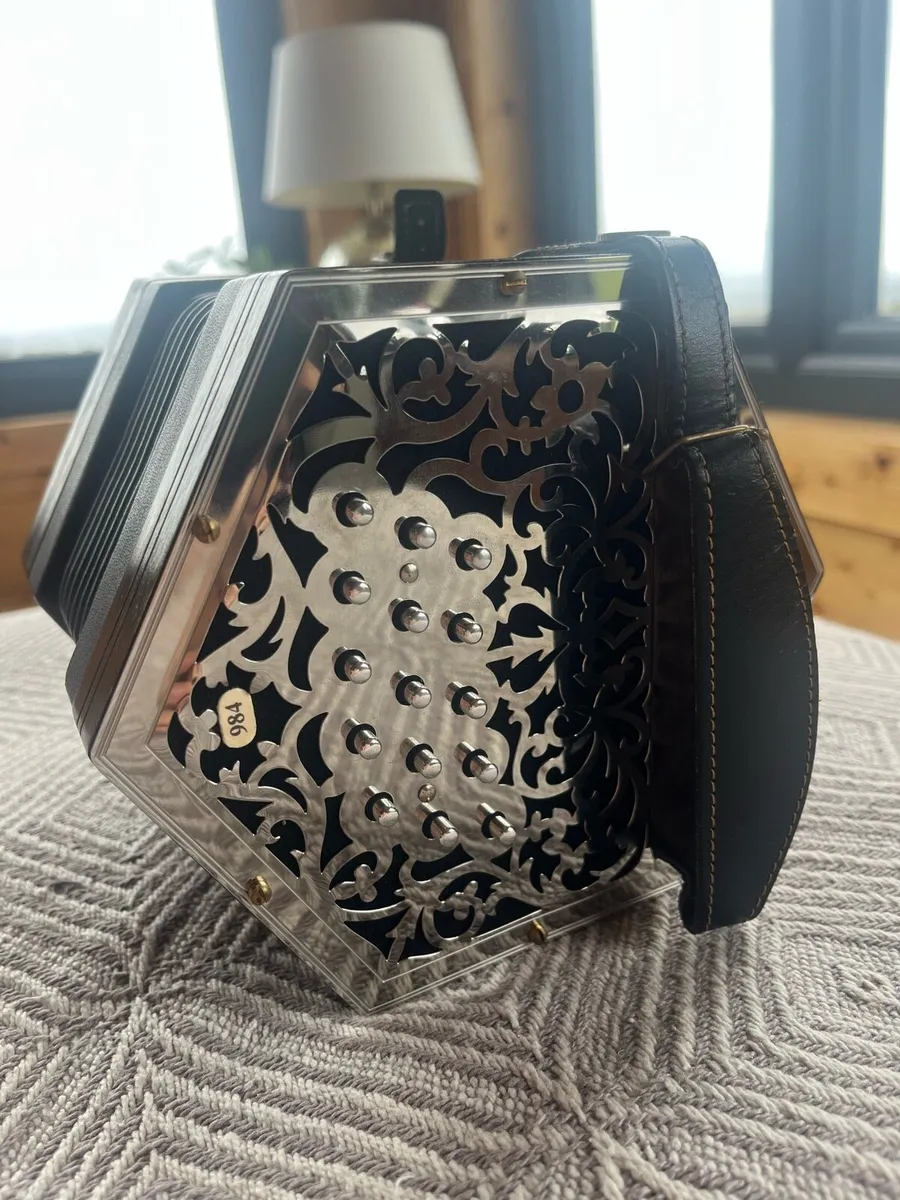 Marcus Concertina - Image 2