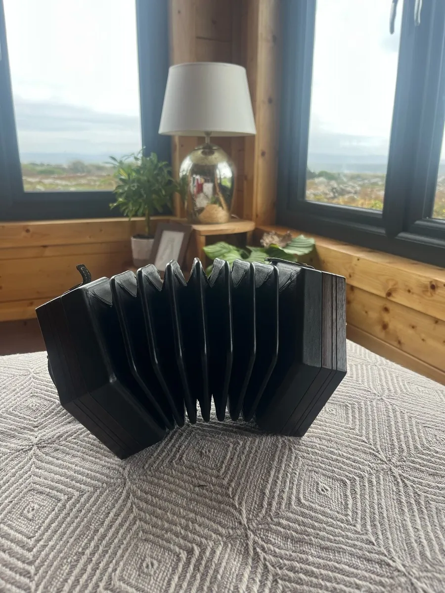 Marcus Concertina - Image 3