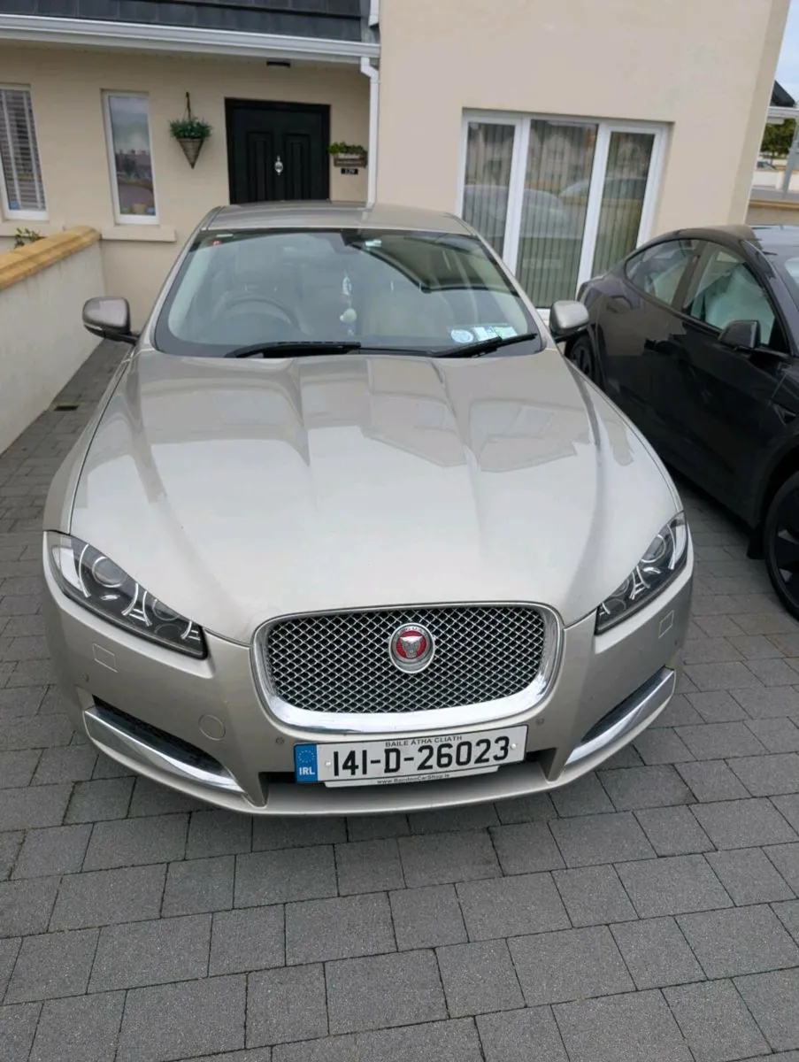 Jaguar XF - Image 1