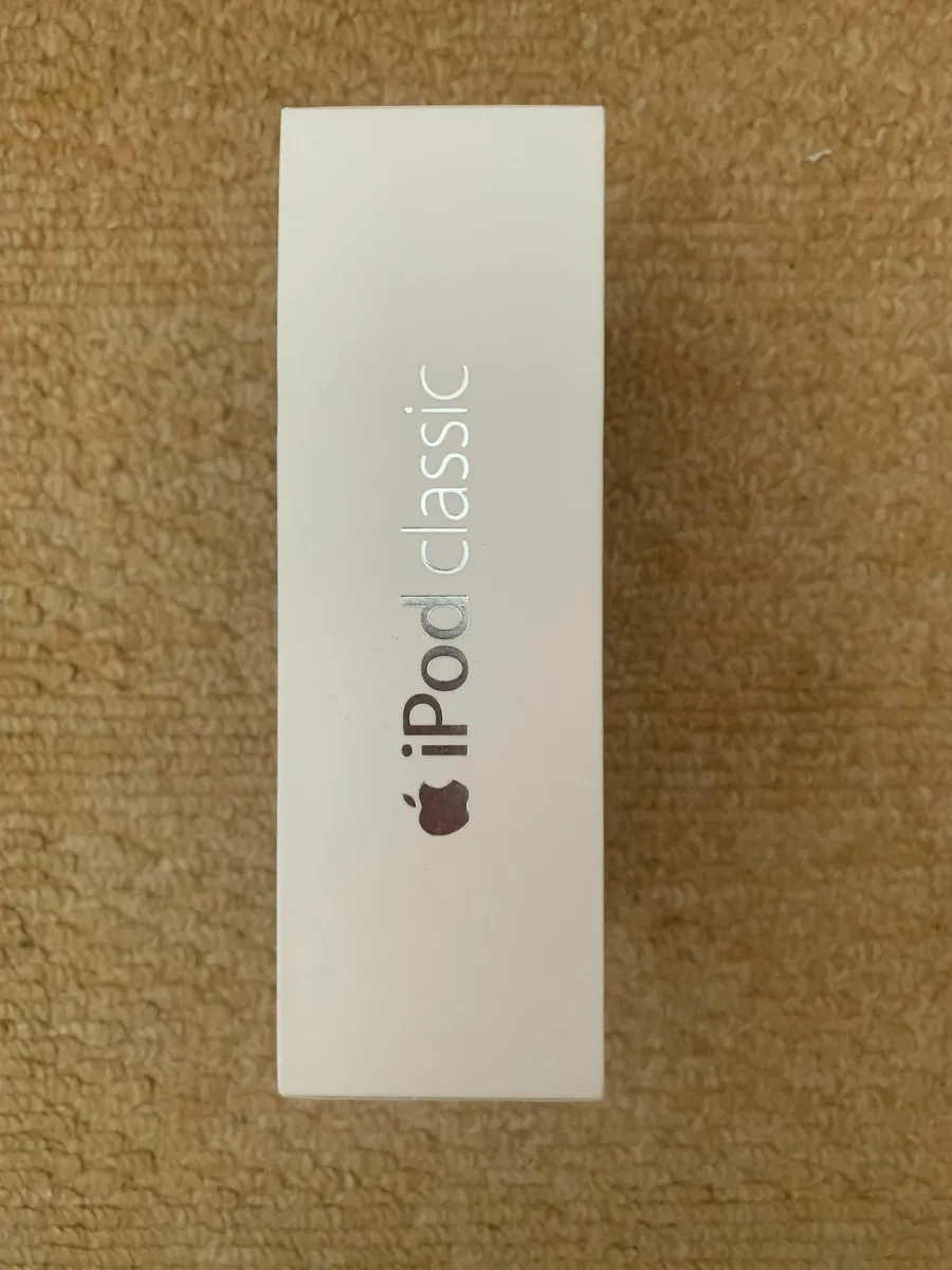ipod Classic 160GB Silver - Image 2