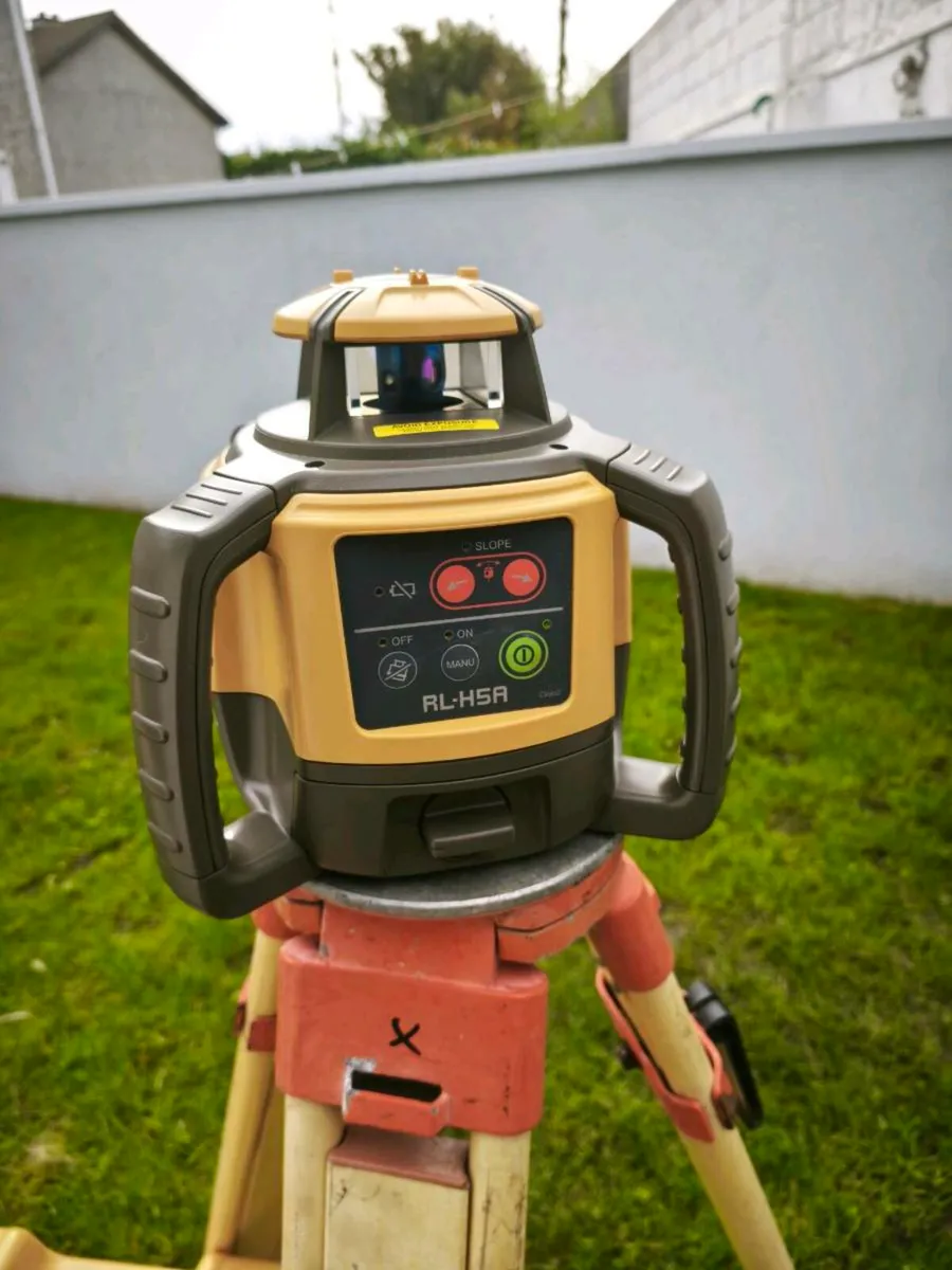 Top Con laser level - Image 2