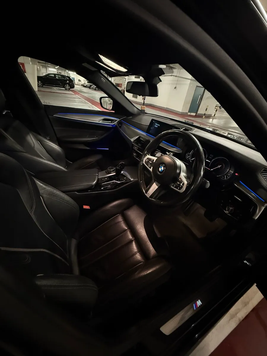 BMW 530e Hybrid M sport - Image 4
