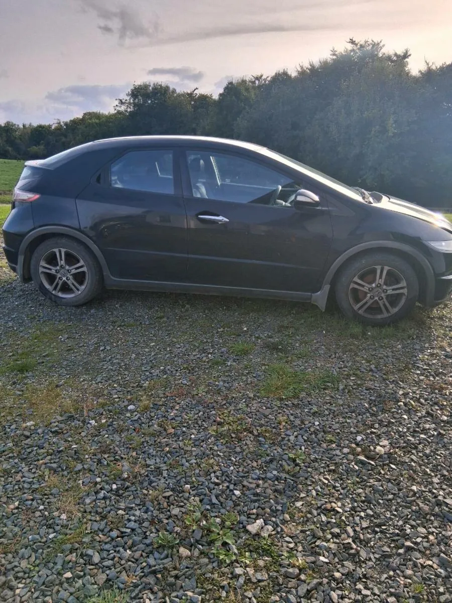Honda Civic - Image 2