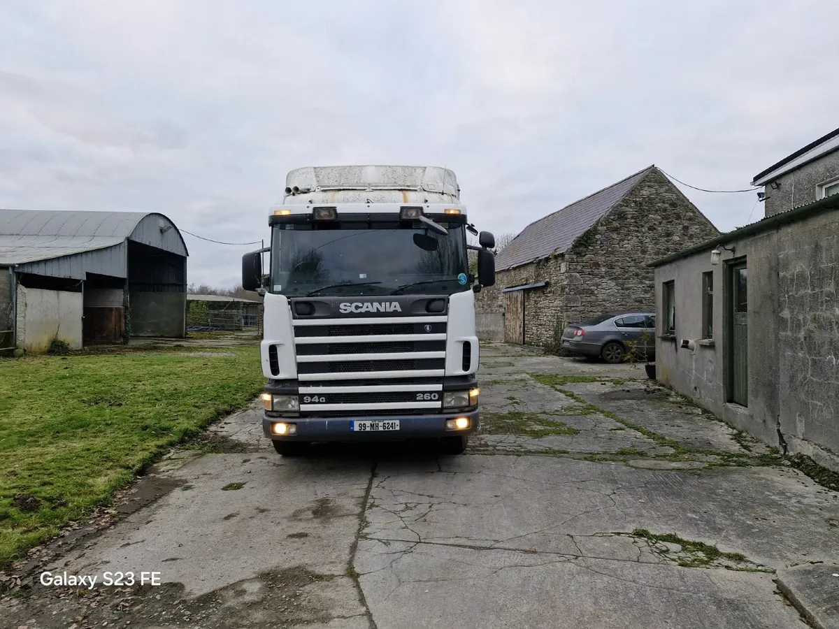 Transport Horsebox - Image 2