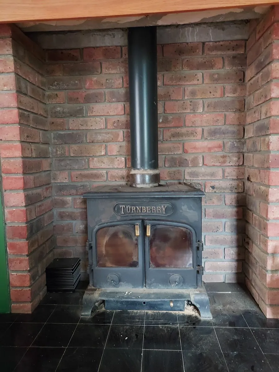 Stove - Image 1