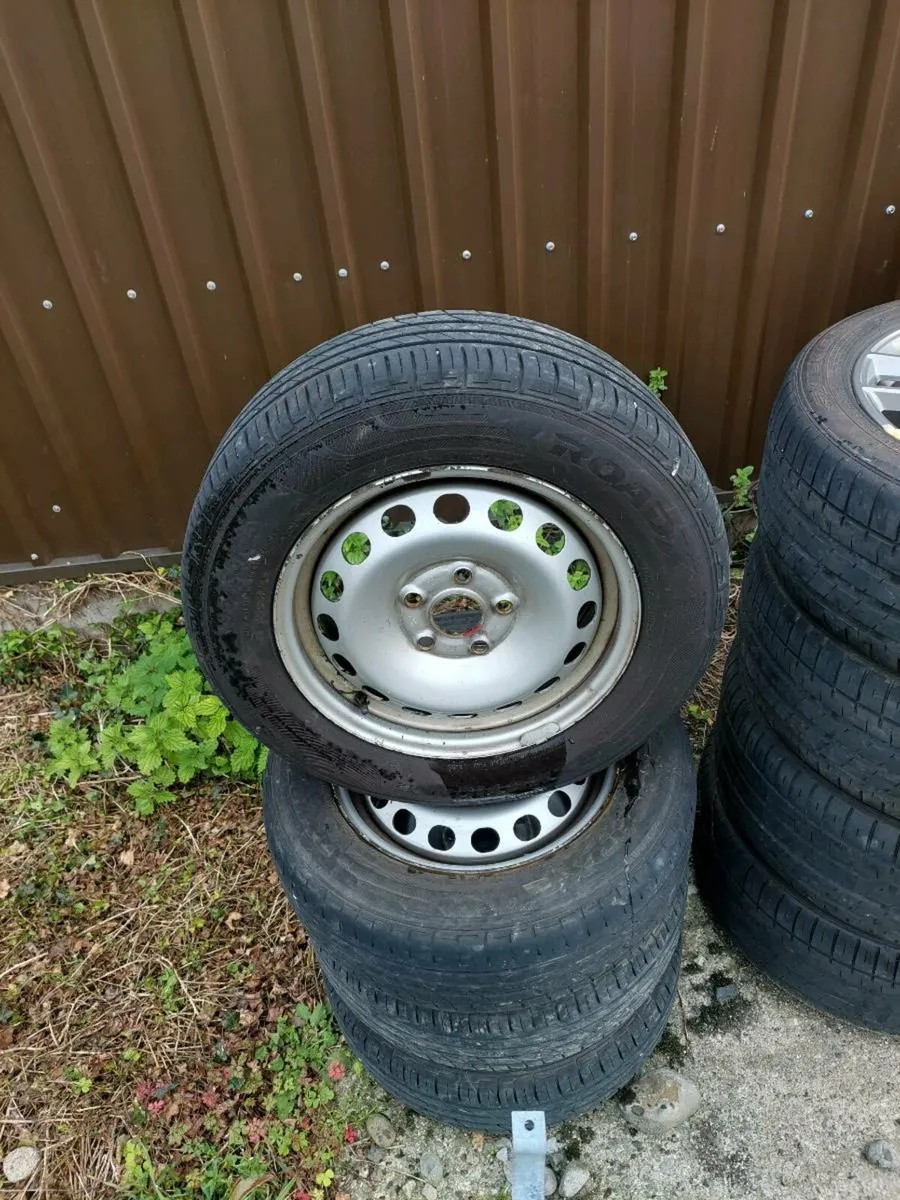 VW CADDY RIMS+TYRES - Image 1