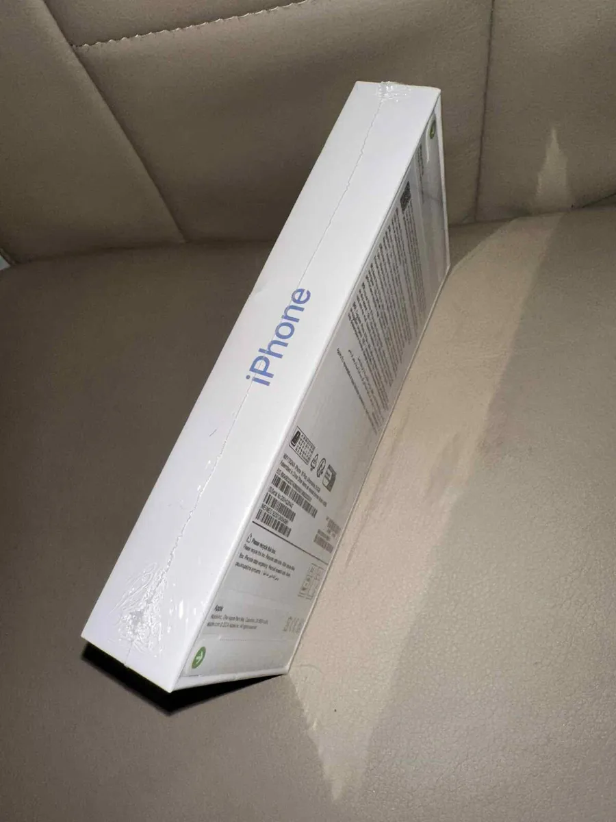 iPhone 16 plus - Image 2