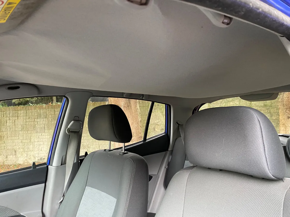Kia Picanto Auto - 46,000 kms - Image 2