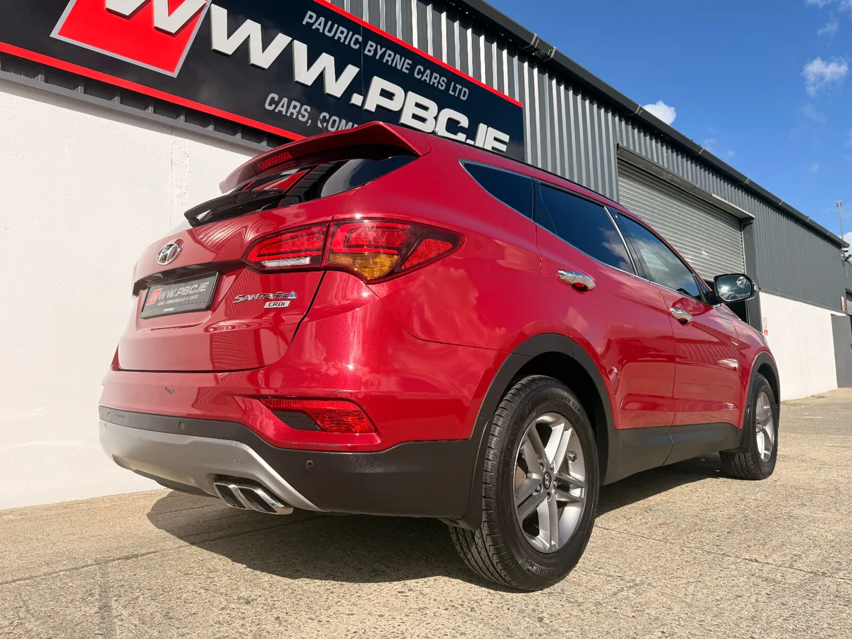 Hyundai Santa Fe Executive Auto 116,000klms 2016 - Image 4