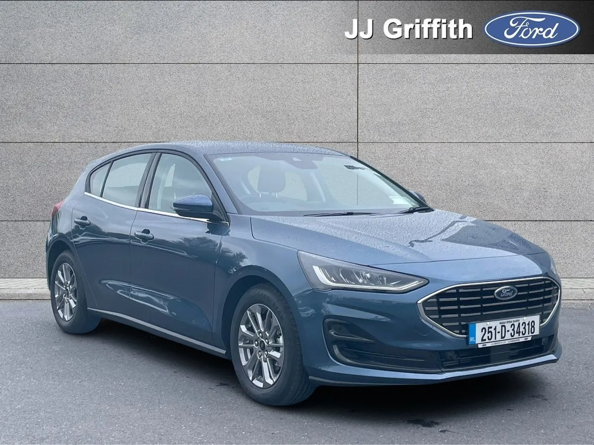 Ford Focus Titanium 1.0l Ecoboost 125PS Mhev - Image 1