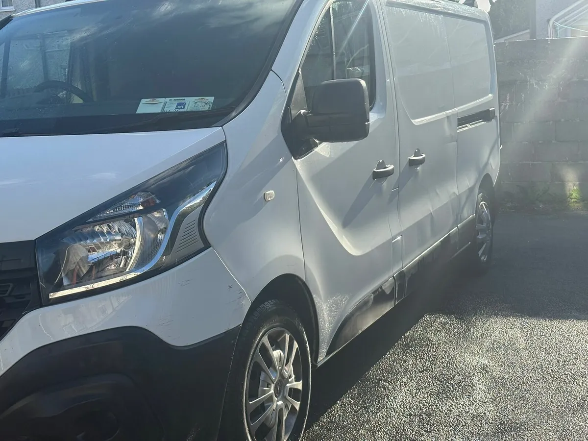 Renault traffic - Image 4