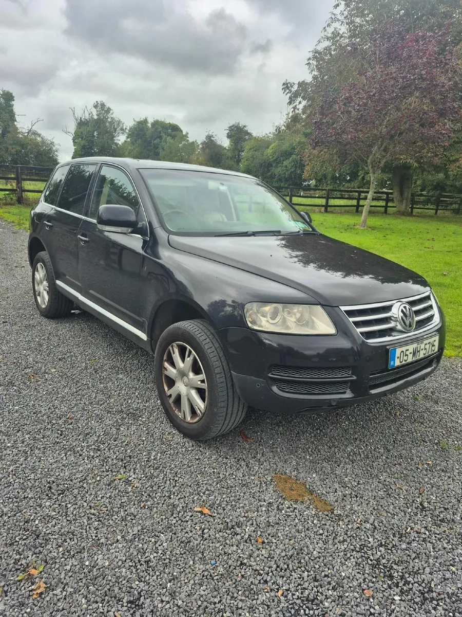 Volkswagen Touareg 2005 - Image 1