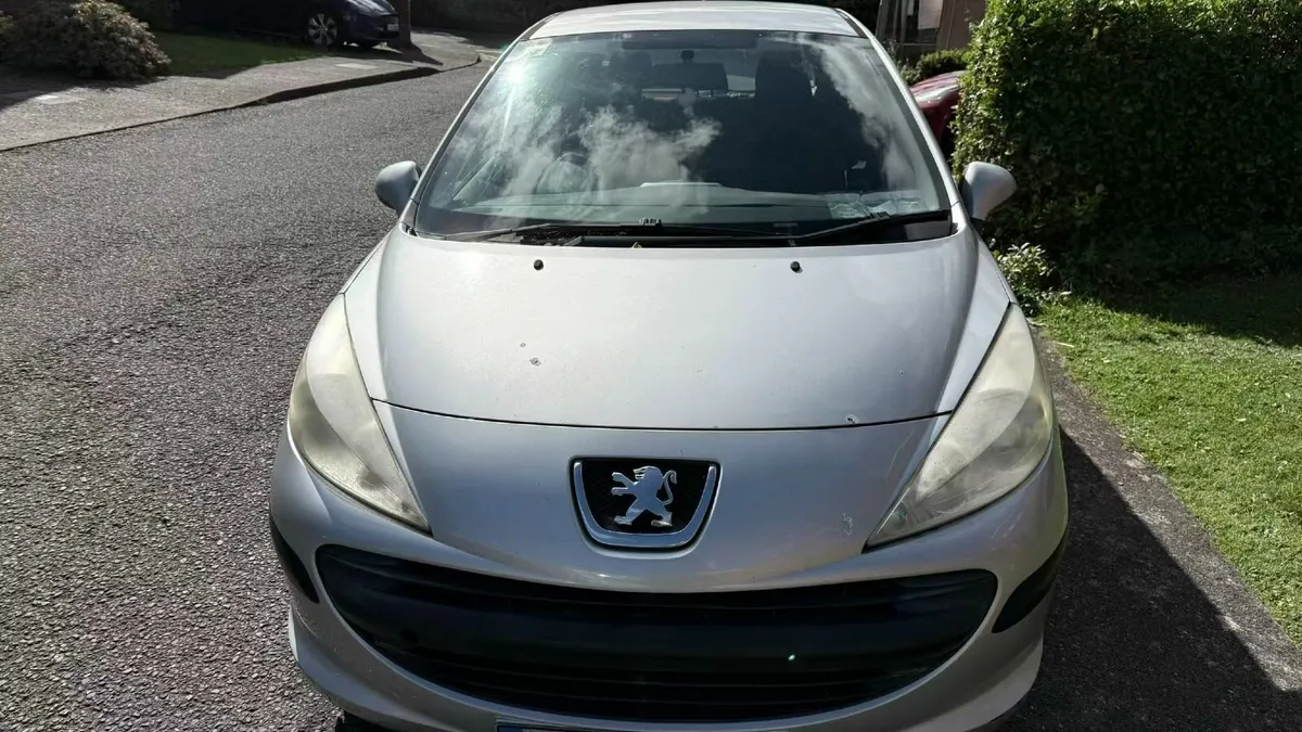 Peugeot 207 2007 - Image 2