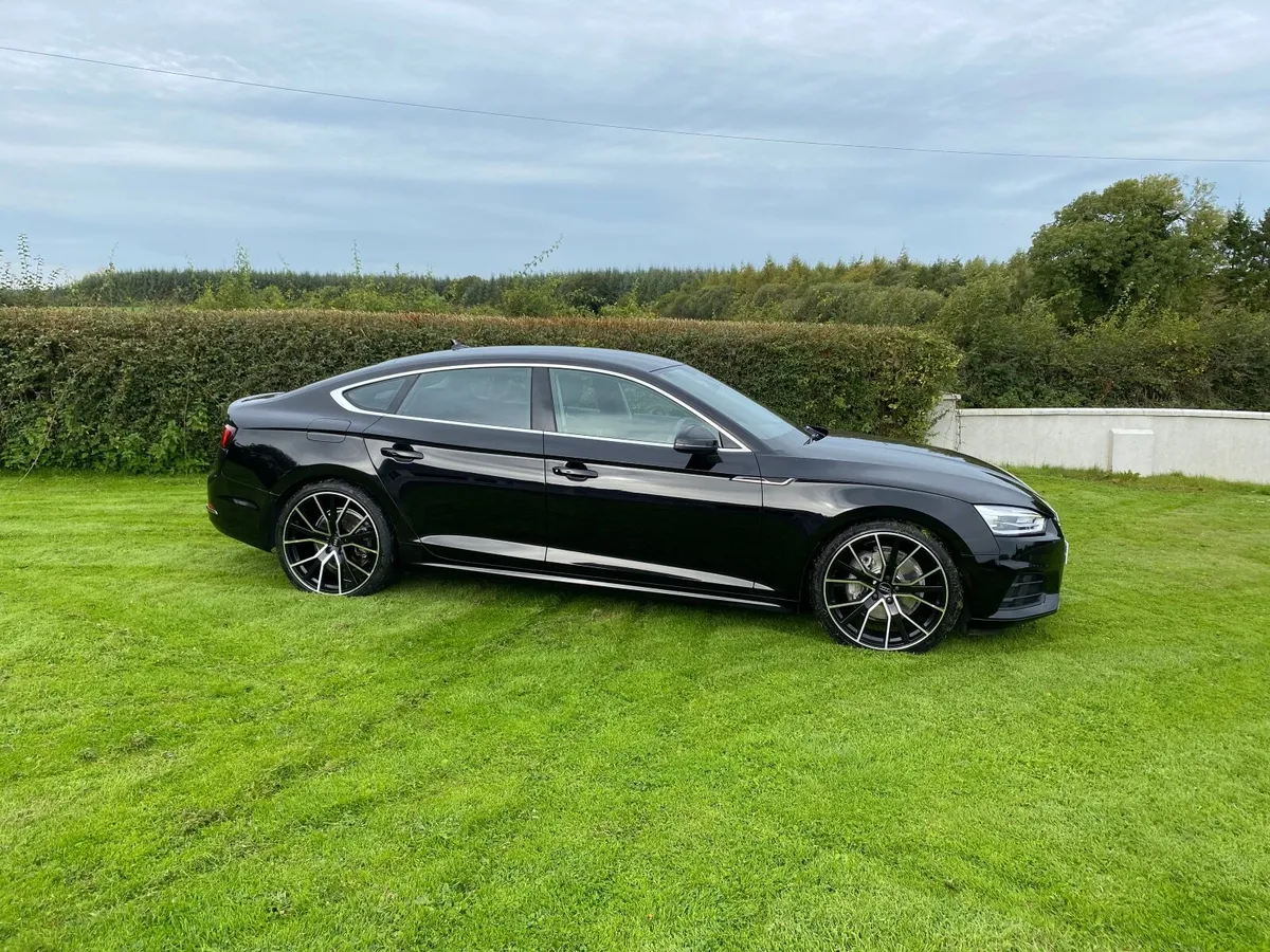Audi A5 2018 - Image 2