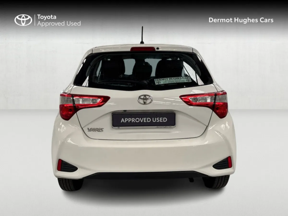 Toyota Yaris 1.0 LUNA 4DR - Image 4