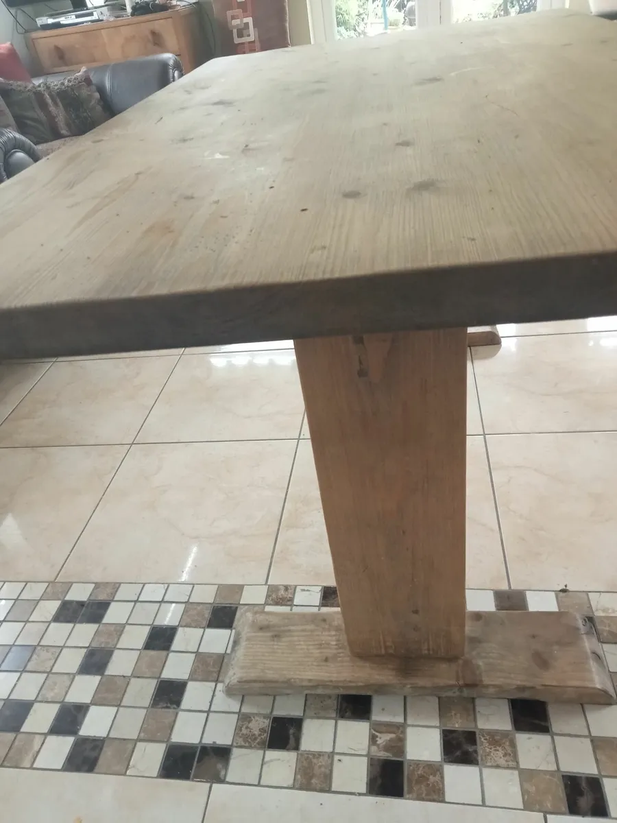 Kitchen table - Image 4