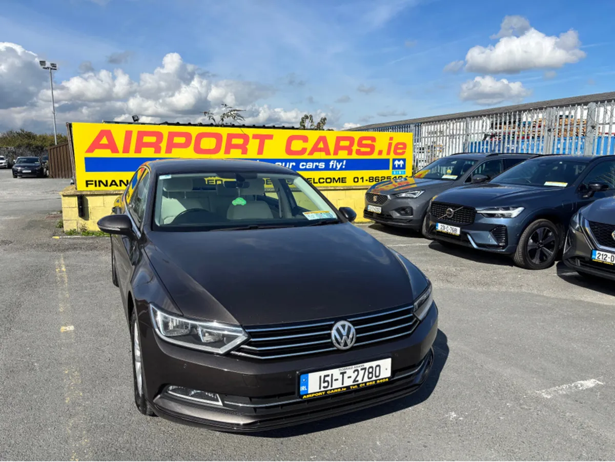 Volkswagen Passat COMFORTLINE 1.6 TDI MANUAL 6SPEE - Image 3