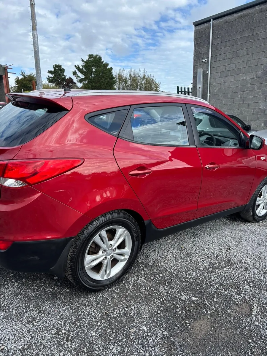 11 HYUNDAI IX35 TAX & NCT 6/26 - Image 4
