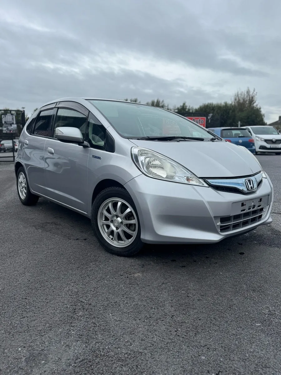Honda fit 2013, Hybrid, Automatic, warranty,NCT - Image 1