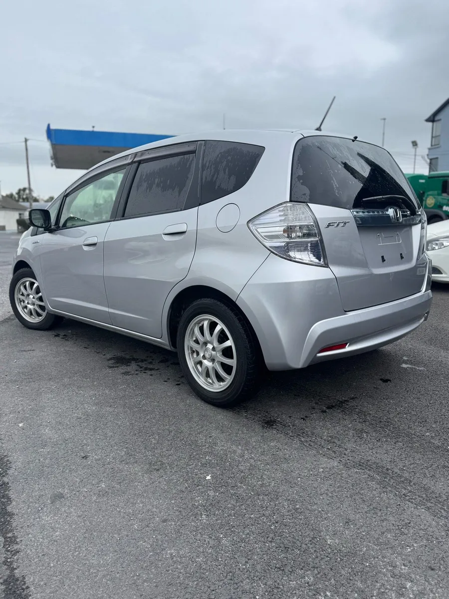 Honda fit 2013, Hybrid, Automatic, warranty,NCT - Image 3