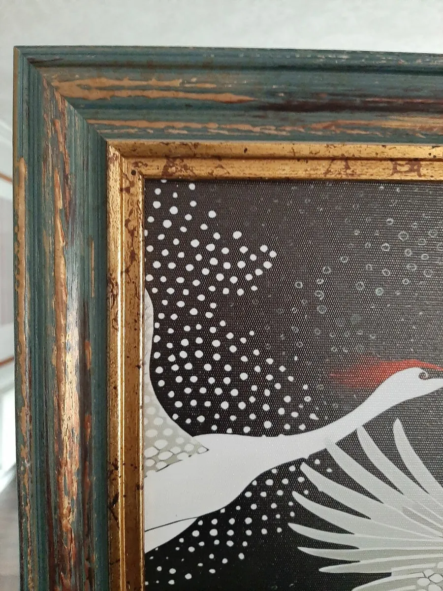 Antique style frame with canvas print - Image 2