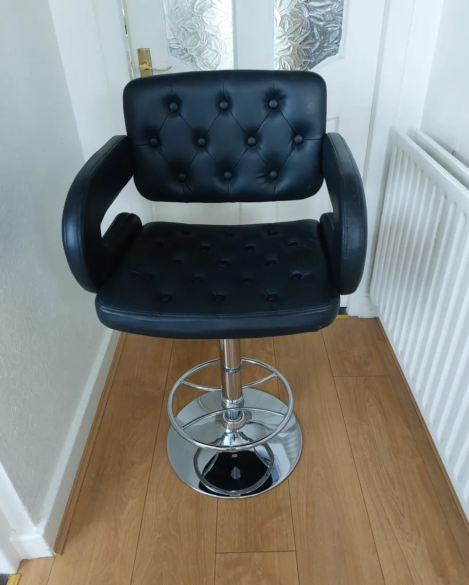 Kitchen stool