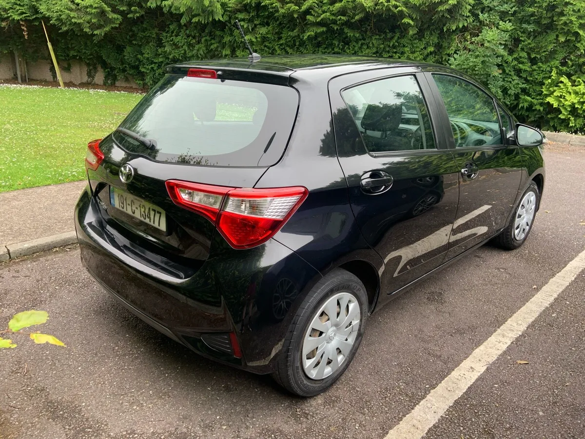 Toyota Yaris 2019 - Image 4