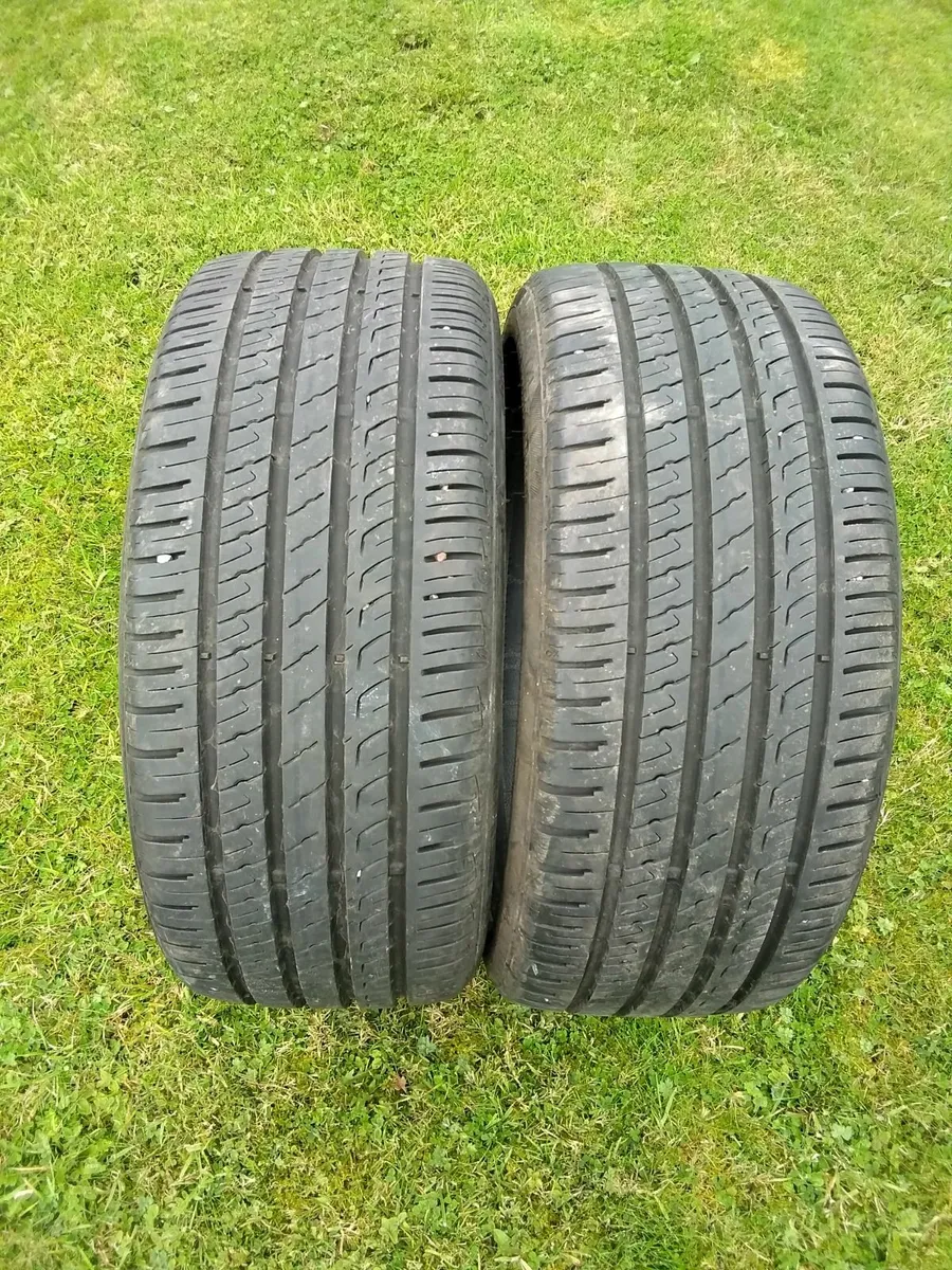 Barum 225/40/18 tyres - Image 2