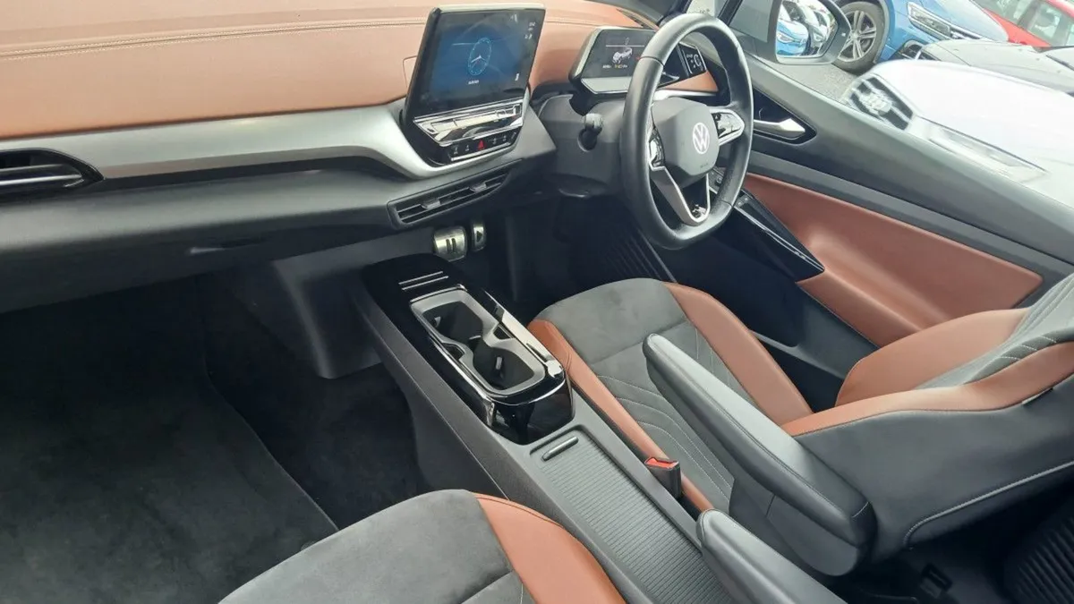 Volkswagen ID.4 Business 77kwh 204HP  fully Elect - Image 3