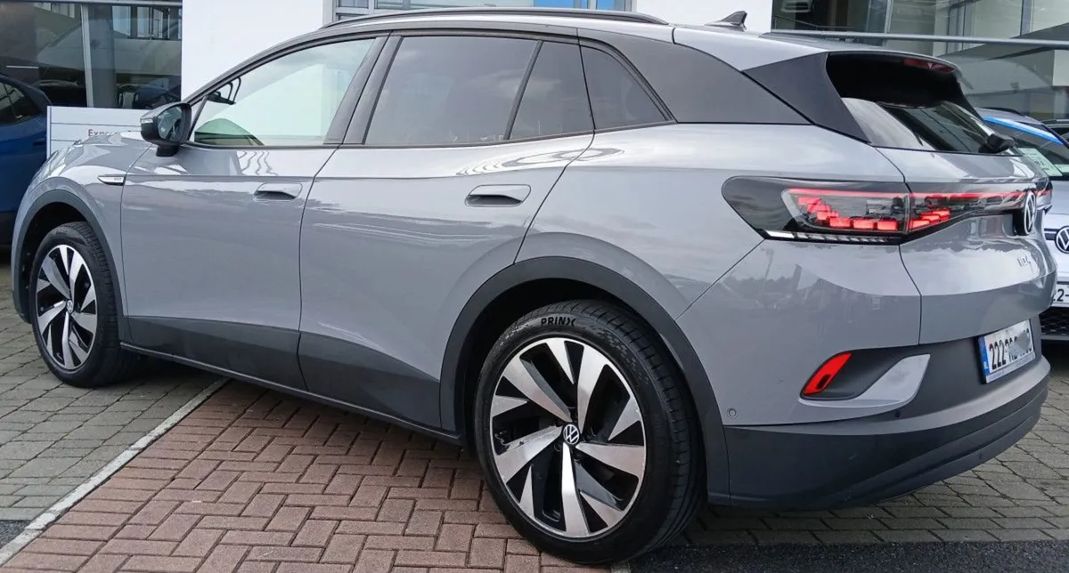 Volkswagen ID.4 Business 77kwh 204HP  fully Elect - Image 4