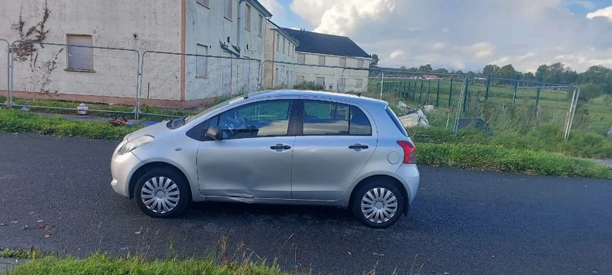 Toyota yaris 2007 nctd& tax fresh nct back dated - Image 2