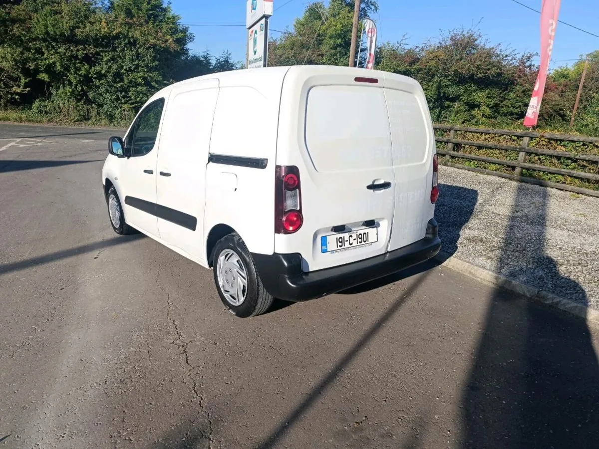 2019 Peugeot Partner *3 Seater* - Image 4