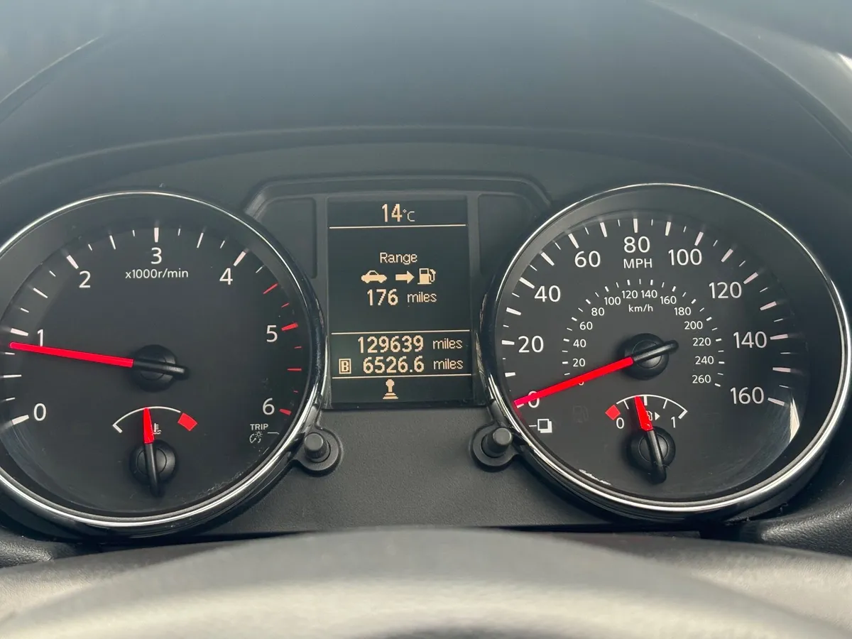Nissan Qashqai+2 2014 - Image 2