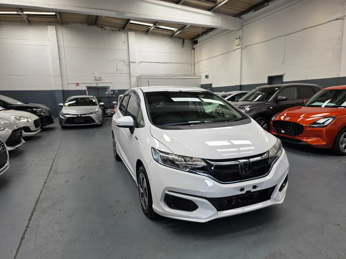 Honda Fit 2019 Hybrid - Image 1