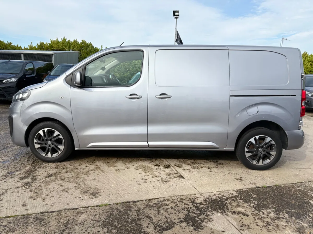2020 VAUXHALL VIVARO AUTO ELITE SWB - Image 4