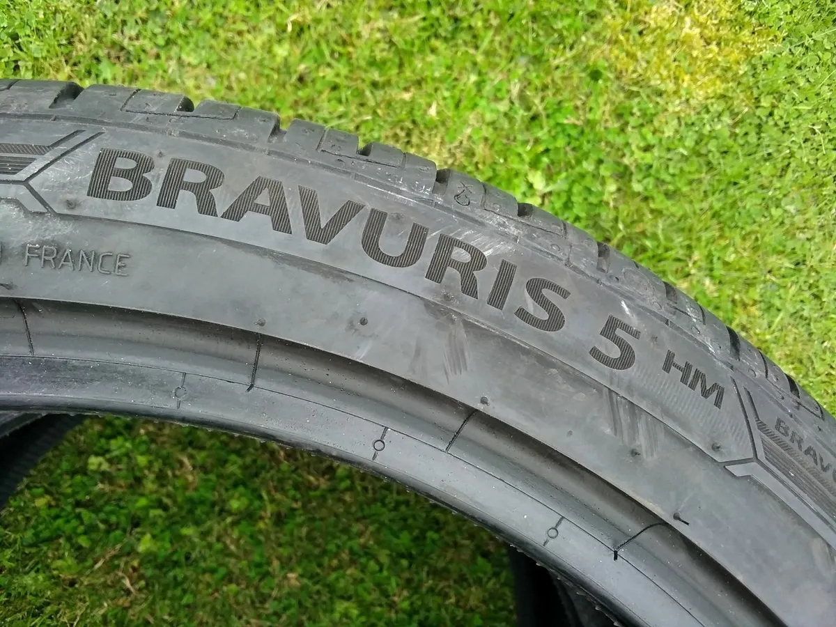 Barum 225/40/18 tyres - Image 4